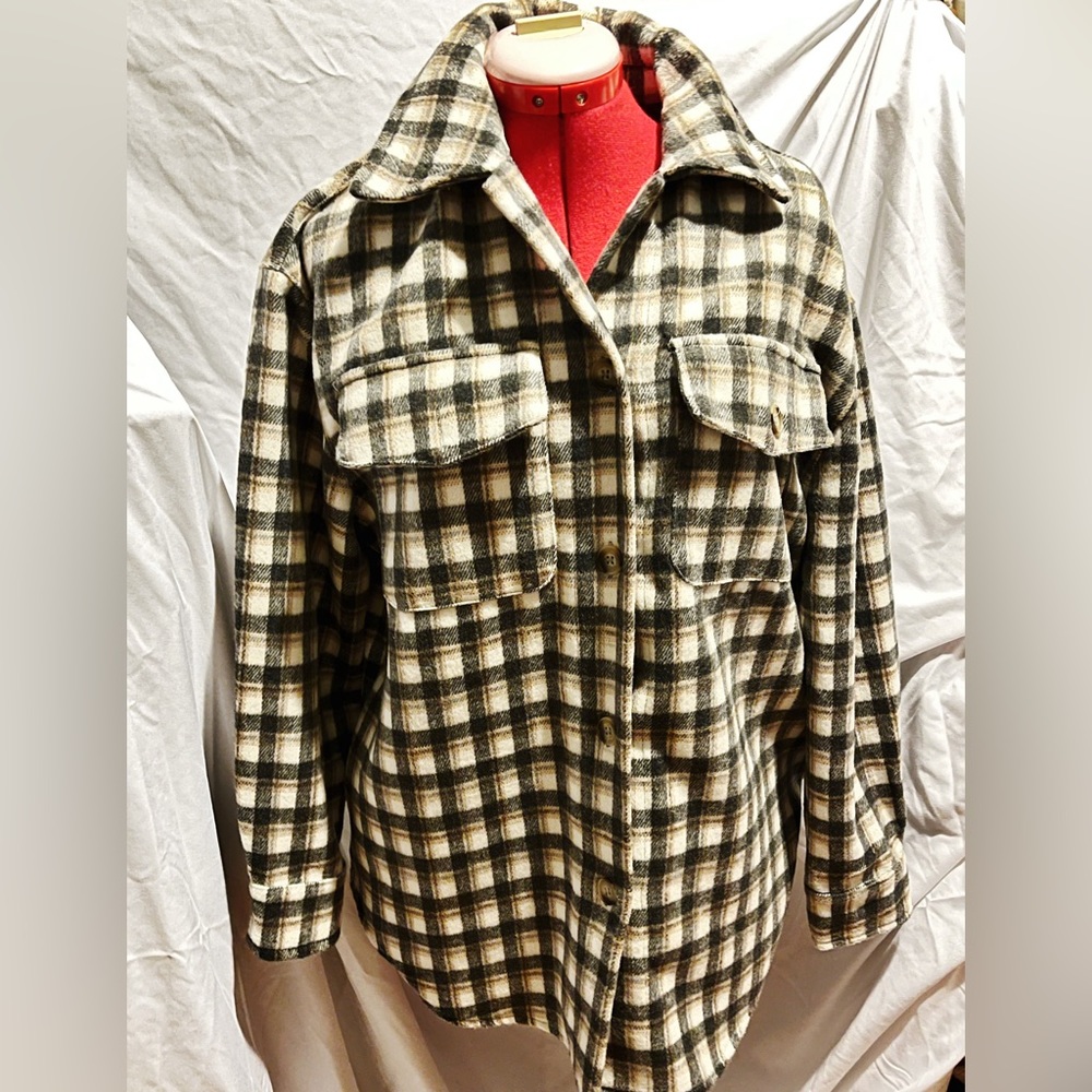 Women’s Shacket